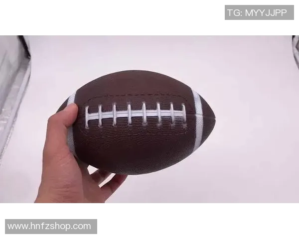 充气足球墙的创新设计与应用探索助力青少年足球训练与娱乐体验提升 充气足球墙的创新设计与应用探索助力青少年足球训练与娱乐体验提升