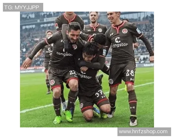 德国疫情下的足球赛事调整与球迷反应分析